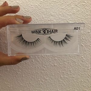 ONLY TWO PAIRS LEFT - Mink 3D false eyelashes